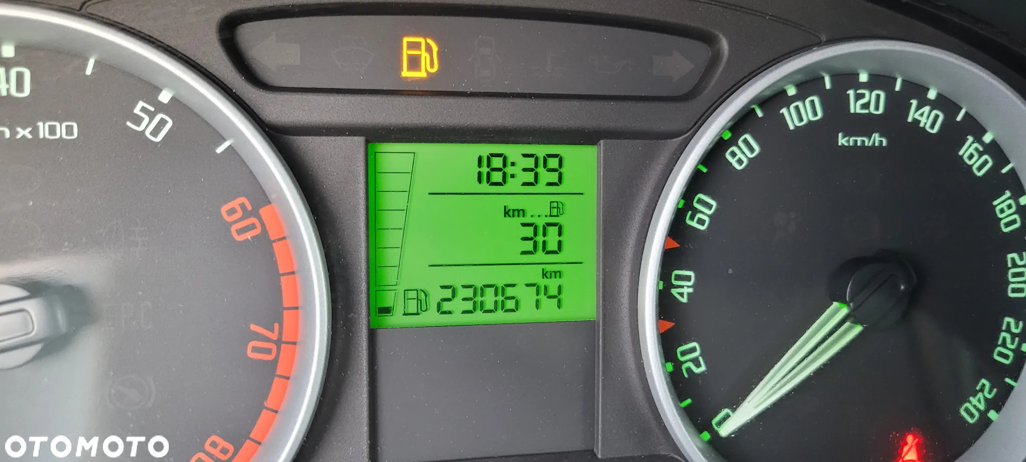 Skoda Roomster 1.6 16V Comfort - 31