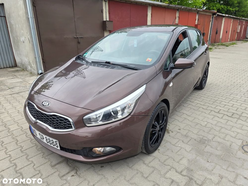 Kia Ceed 1.6 GDI L - 7
