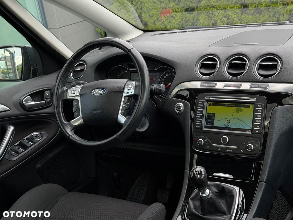 Ford S-Max 2.0 TDCi DPF Titanium X - 30