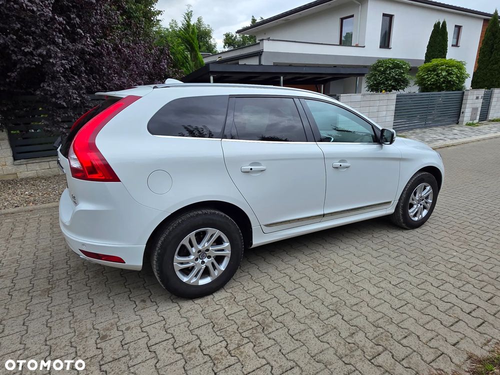 Volvo XC 60 D5 AWD Summum - 7