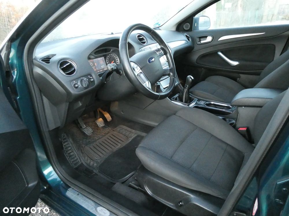 Ford Mondeo 2.0 Viva Titanium - 9