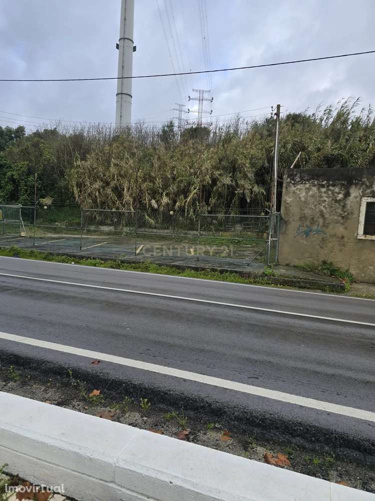 Armazéns e actividade industrial com terreno, para venda em Vila Franc - Grande imagem: 4/5