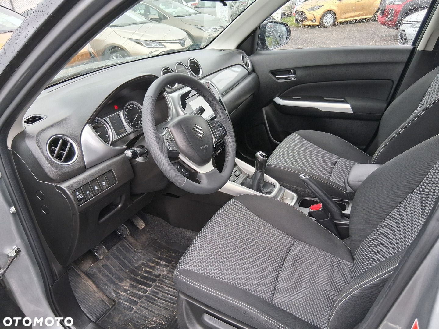Suzuki Vitara 1.6 Premium 2WD - 14