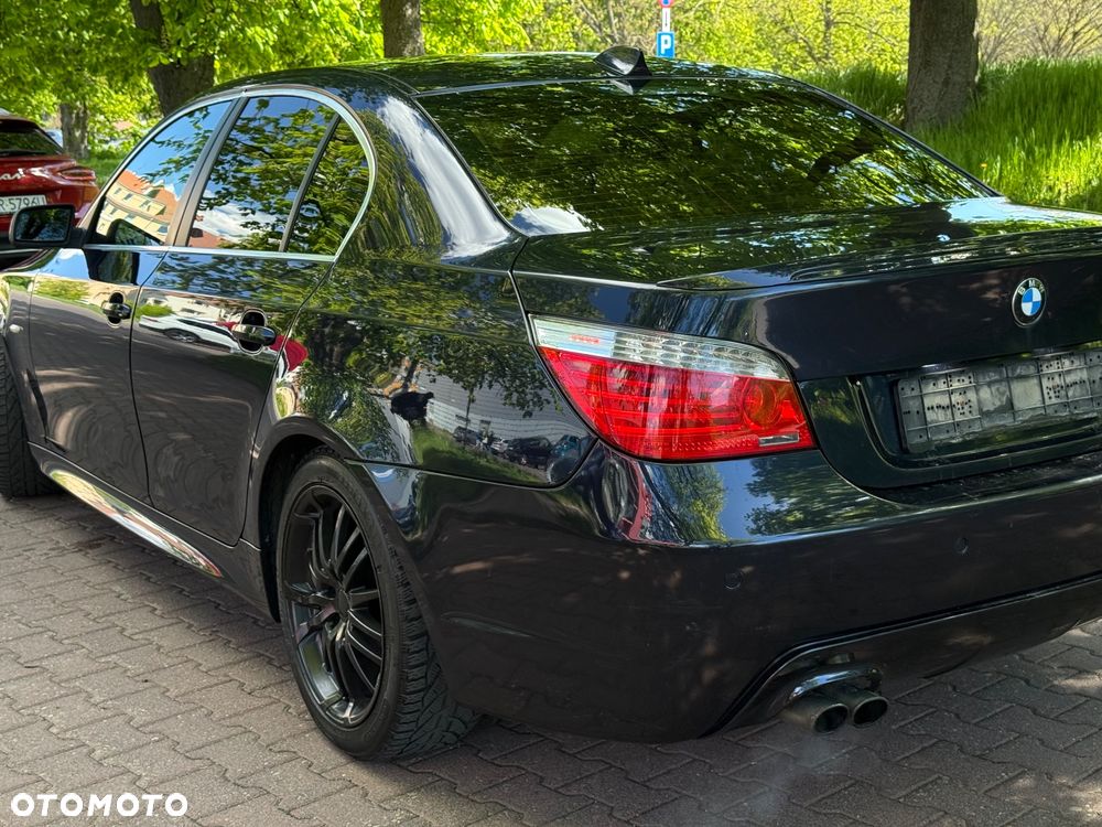 BMW Seria 5 525i Edition Sport - 12
