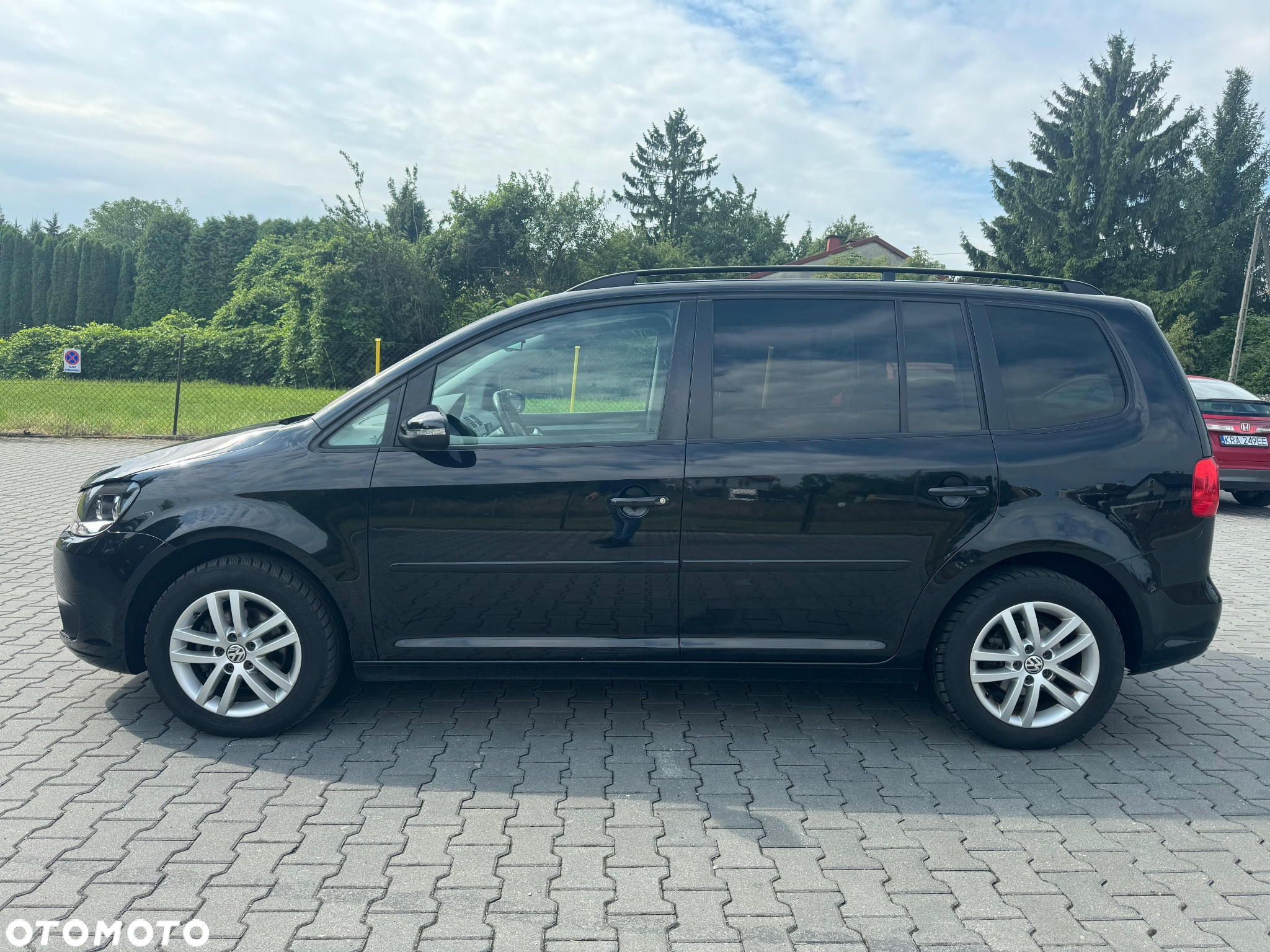 Volkswagen Touran 1.4 TSI Comfortline - 12