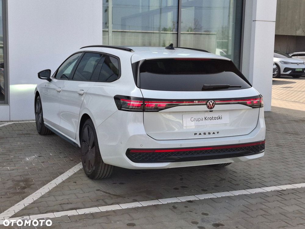 Volkswagen Passat - 6