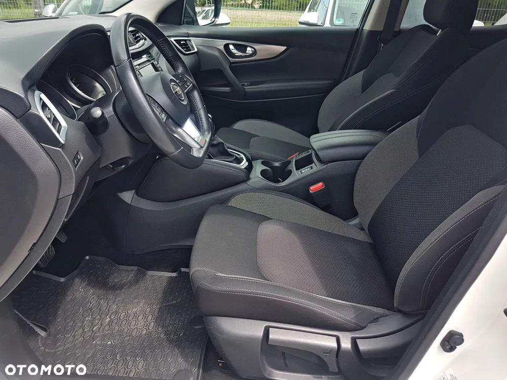 Nissan Qashqai 1.3 DIG-T DCT TEKNA+ - 13