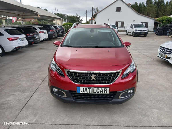 Peugeot 2008 1.2 PureTech Signature