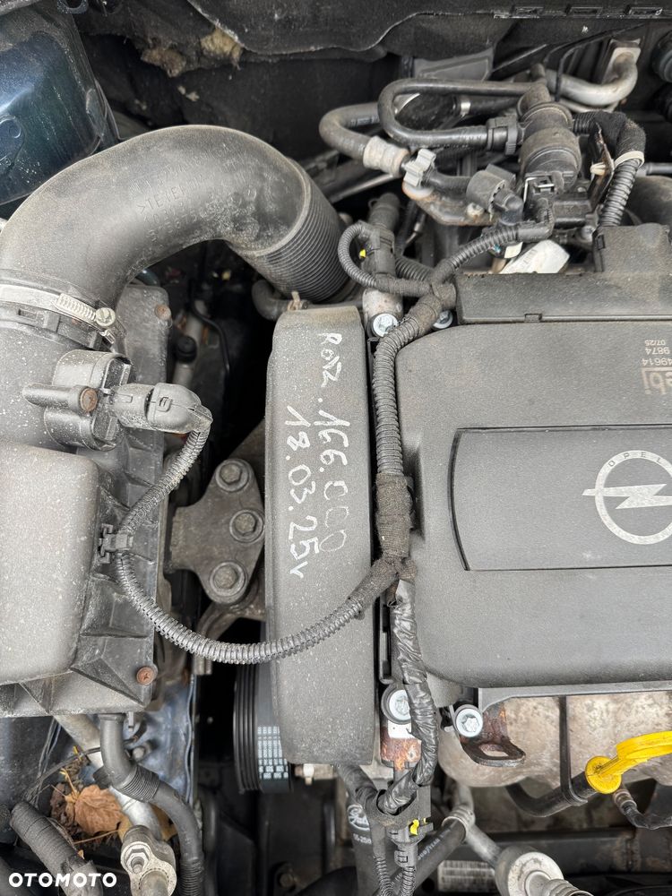 Opel Astra 1.6 Sport - 15