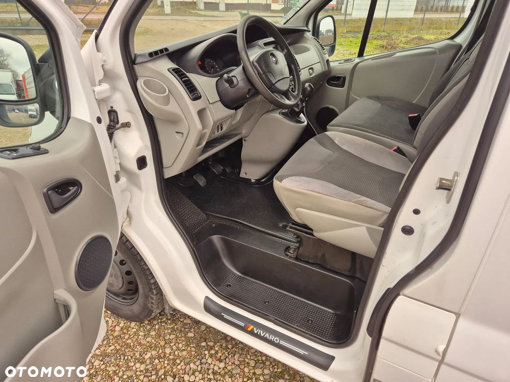 Opel Vivaro - 7