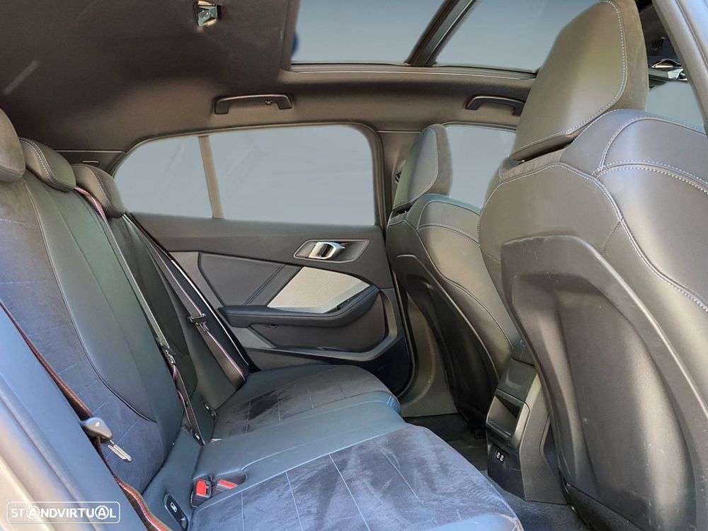 BMW 118 d Pack Desportivo M Pro - 19