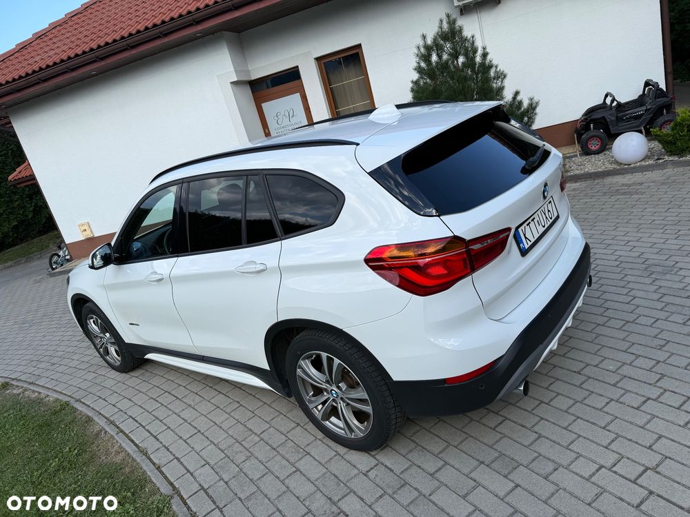 BMW X1 xDrive20i M Sport - 11