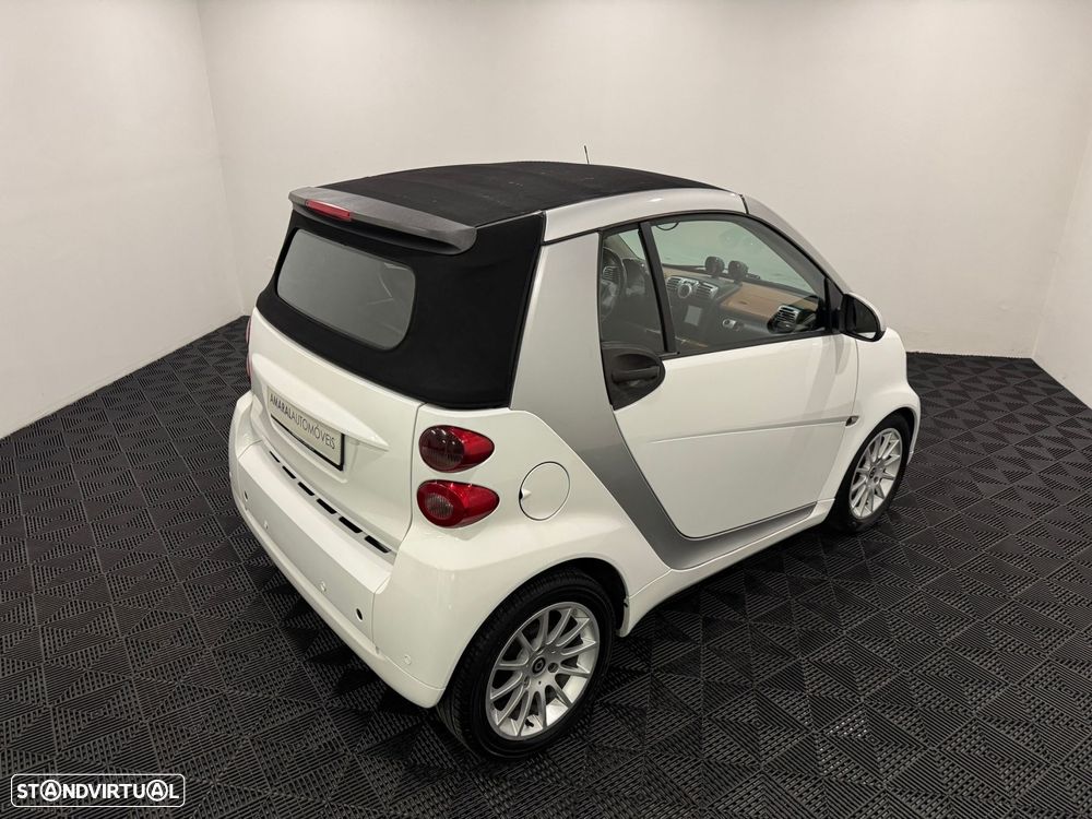 Smart Fortwo Cabrio 0.8 cdi Passion 54 Softouch - 26
