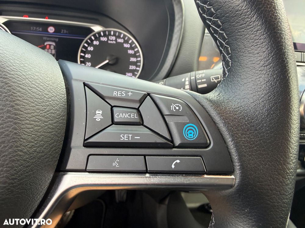 Nissan Juke 1.6 4AMT Tekna - 32