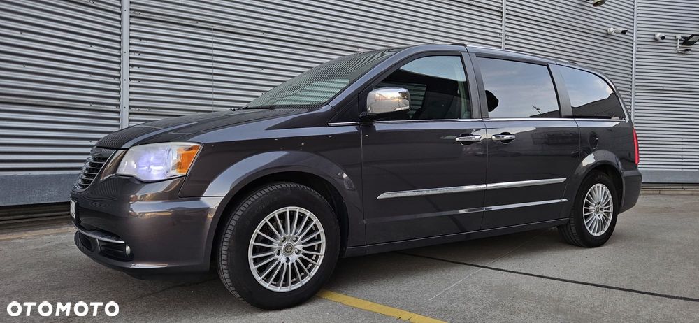 Chrysler Town & Country 3.6 Touring - 8