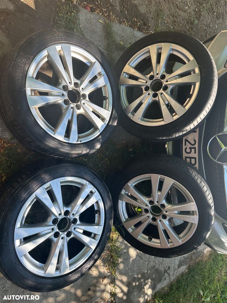 Mercedes-Benz A - 18