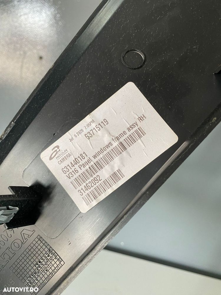 Ornament interior portbagaj dreapta spate VOLVO XC40 2018+ 31462092 - 4