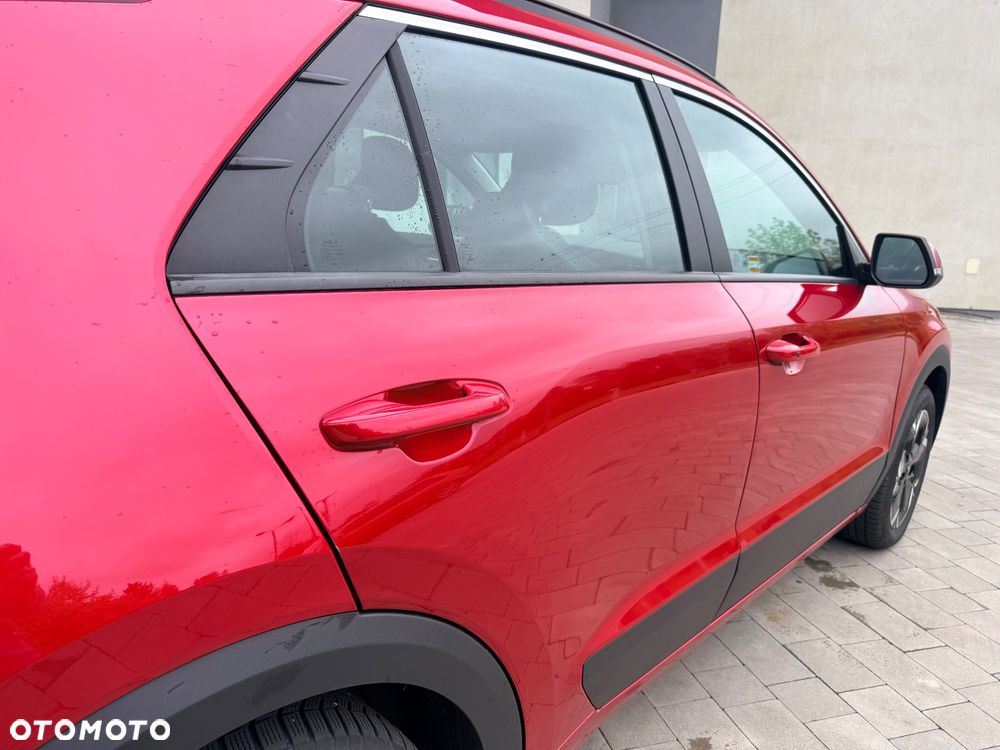 Kia Niro 64kWh M - 9