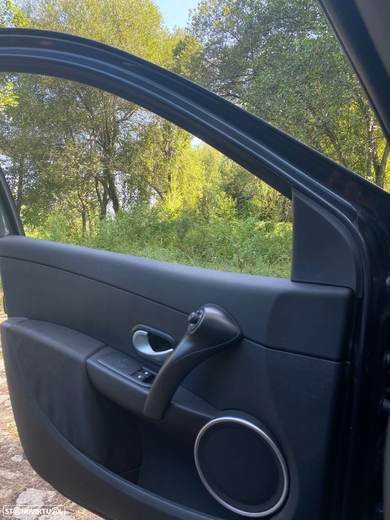 Renault Clio 1.5 dCi Confort - 10