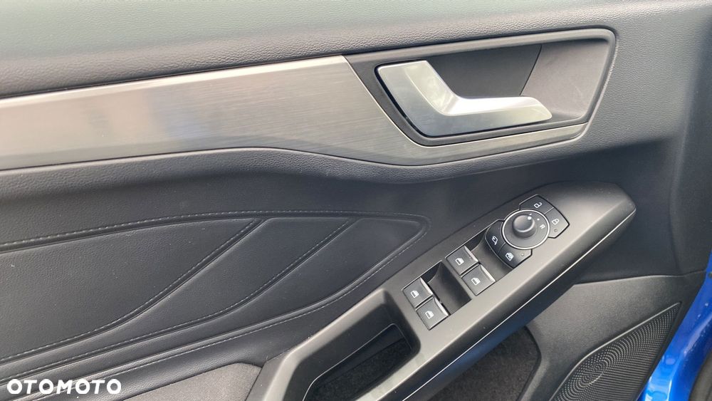 Ford Focus 1.0 EcoBoost mHEV Titanium X - 15