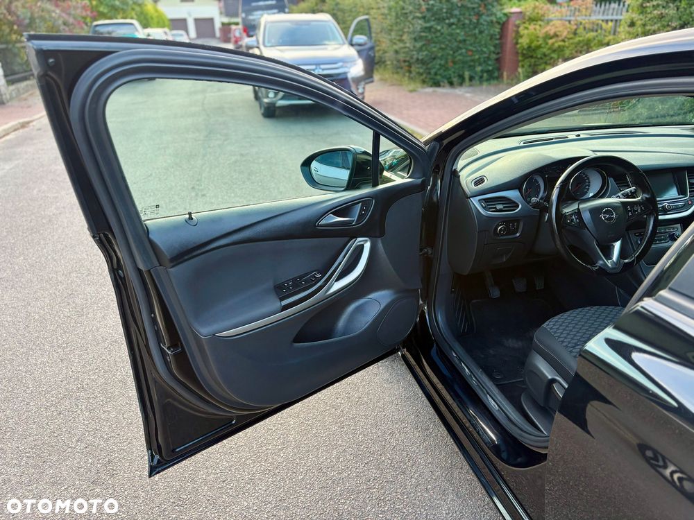 Opel Astra 1.4 T Dynamic S&S - 14