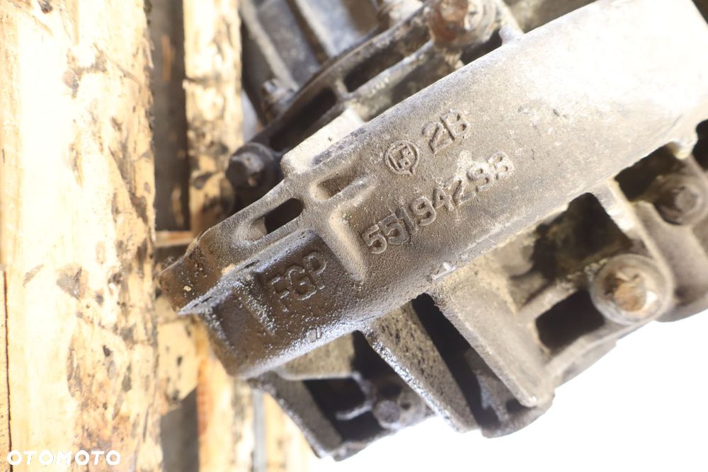 SKRZYNIA BIEGÓW 5 BIEGOWA OPEL ZAFIRA B 2.2 55194293 - 6