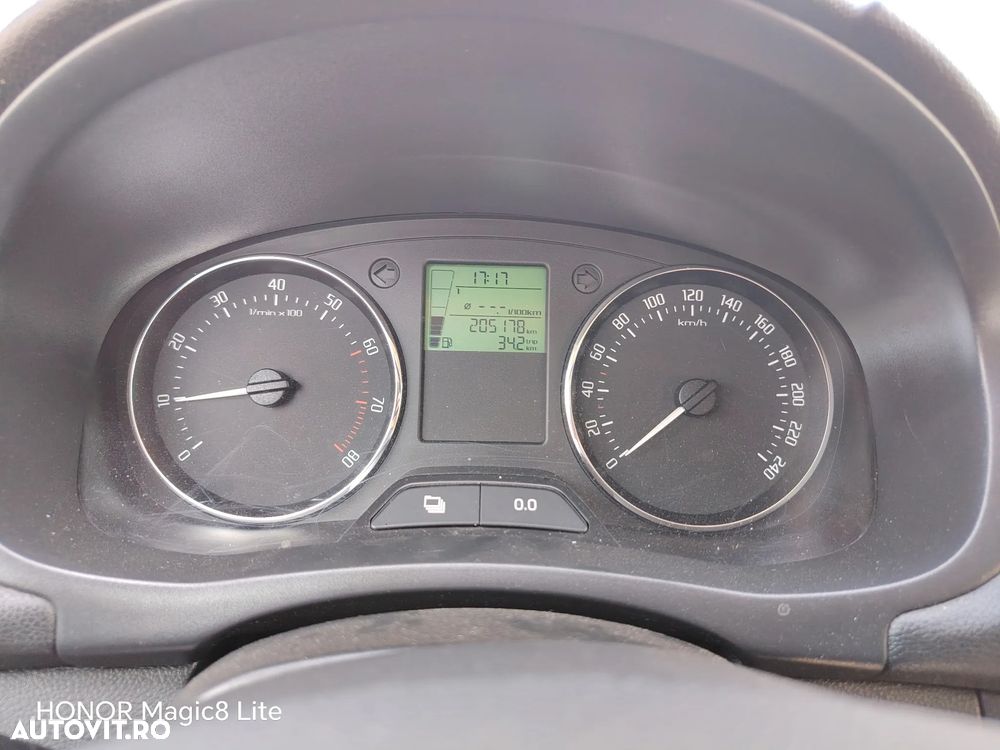 Skoda Fabia 1.2 TSI COOL EDITION Green tec - 6