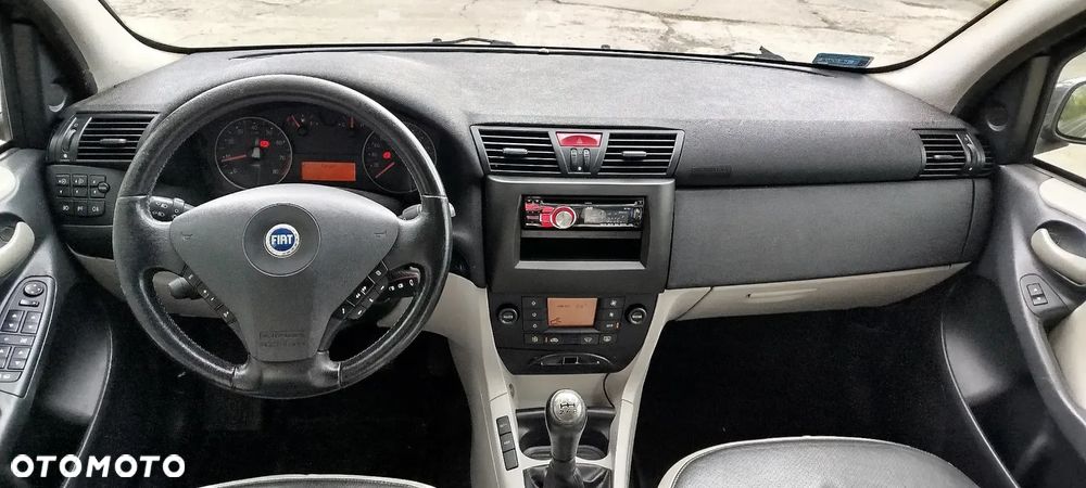 Fiat Stilo 1.8 16V Dynamic - 9