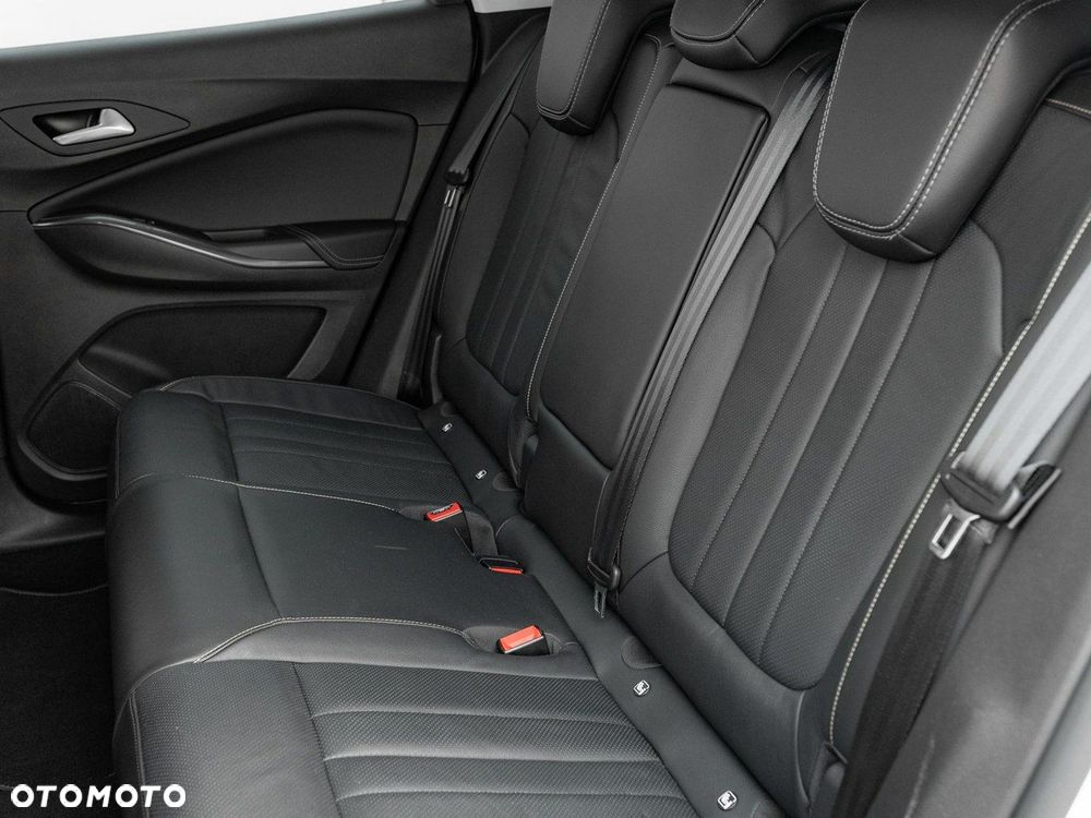 Opel Grandland X - 31