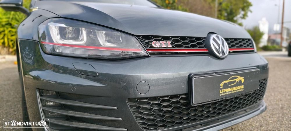 VW Golf 2.0 TSi GTi Performance - 26