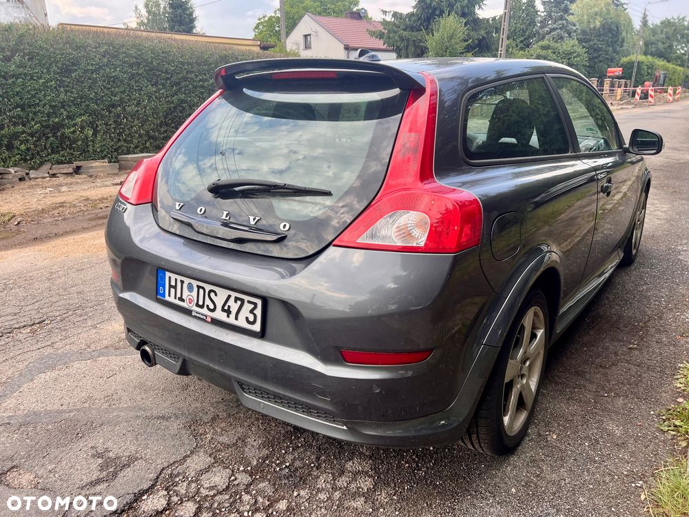 Volvo C30 D2 R-Design - 6