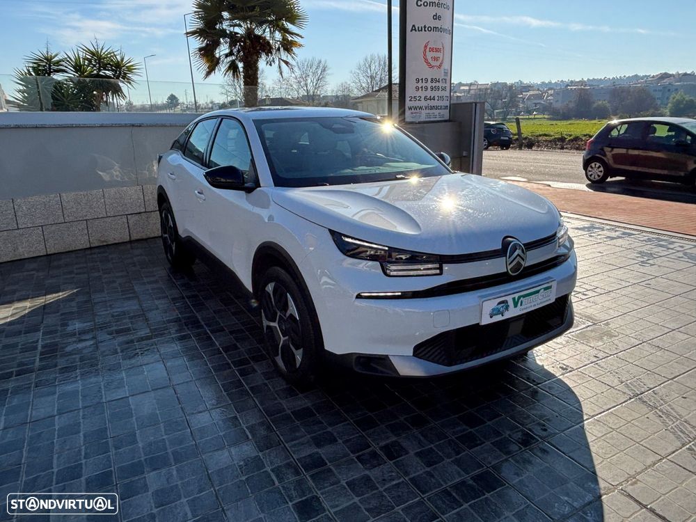 Citroën C4 1.2 Hybrid Plus e-DSC6 - 1