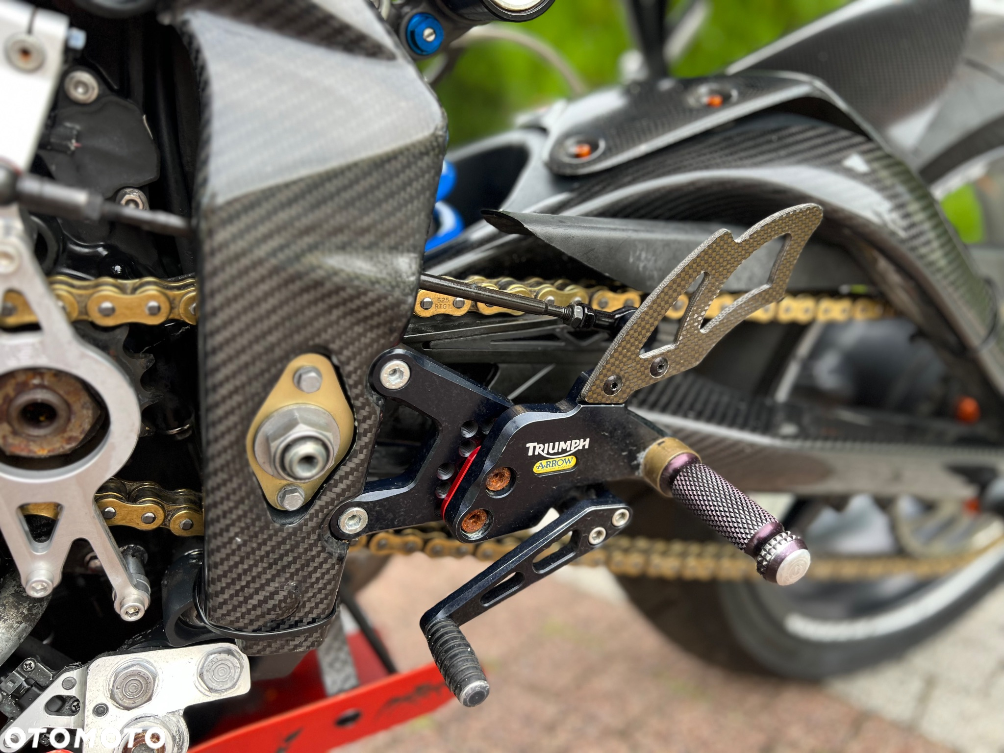 Triumph Street Triple - 25