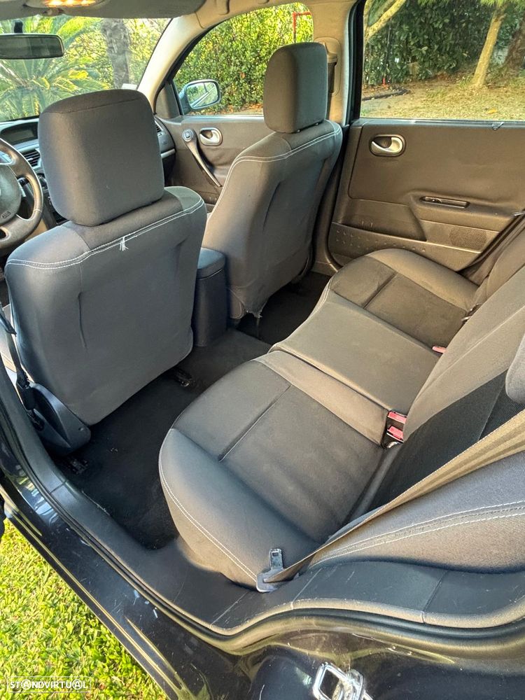 Renault Mégane Break 1.5 dCi Dynamique - 8