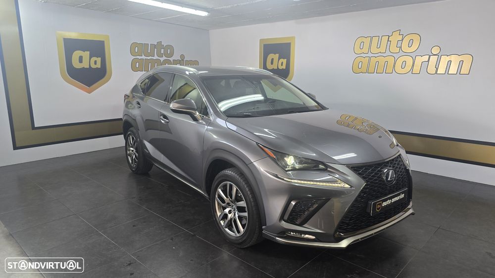 Lexus NX 300h Executive+ - 2