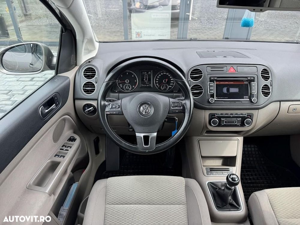 Volkswagen Golf Plus - 6