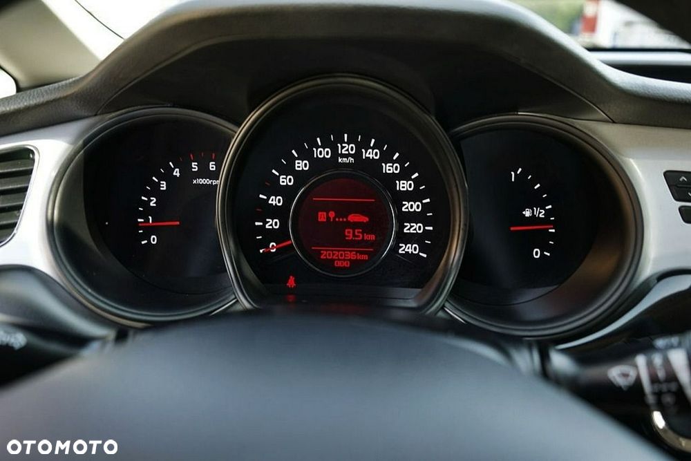 Kia Ceed - 26
