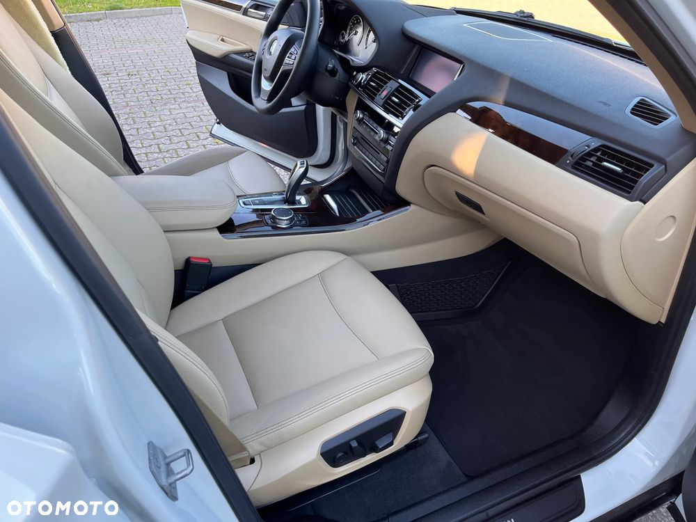 BMW X3 xDrive28i - 6