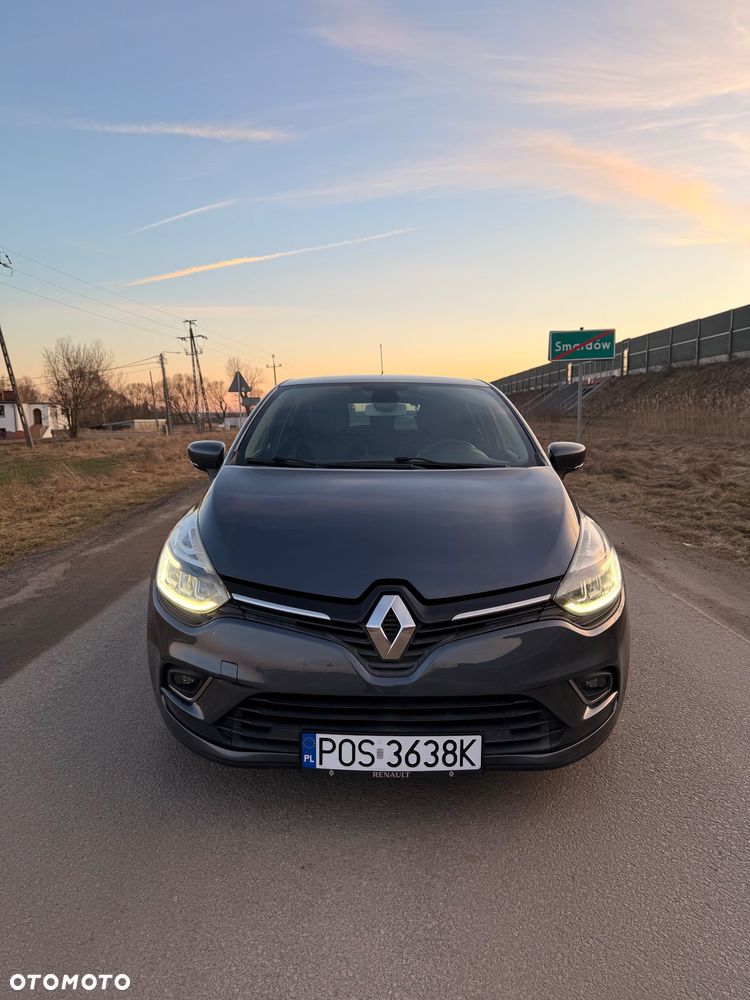 Renault Clio - 2