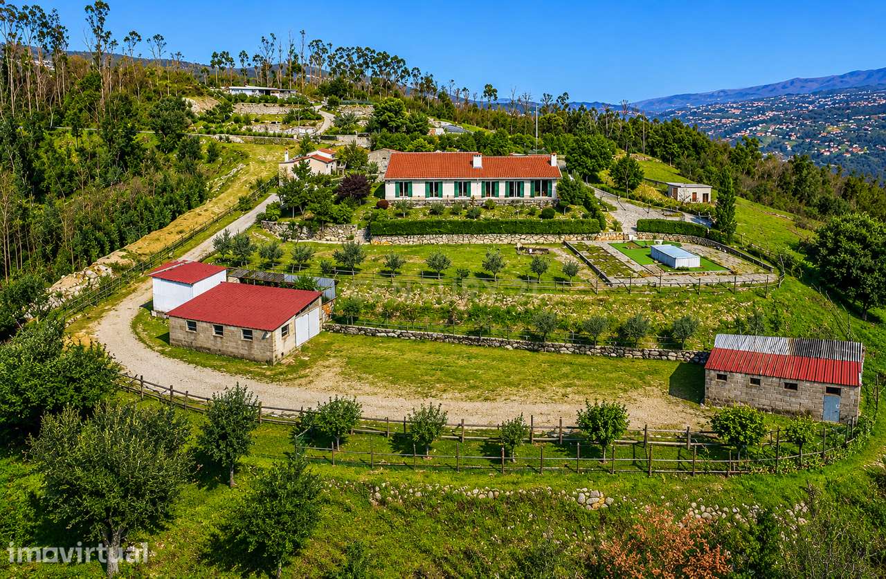 Moradia com três quartos em Ancede, Baião, Porto - Grande imagem: 2/35
