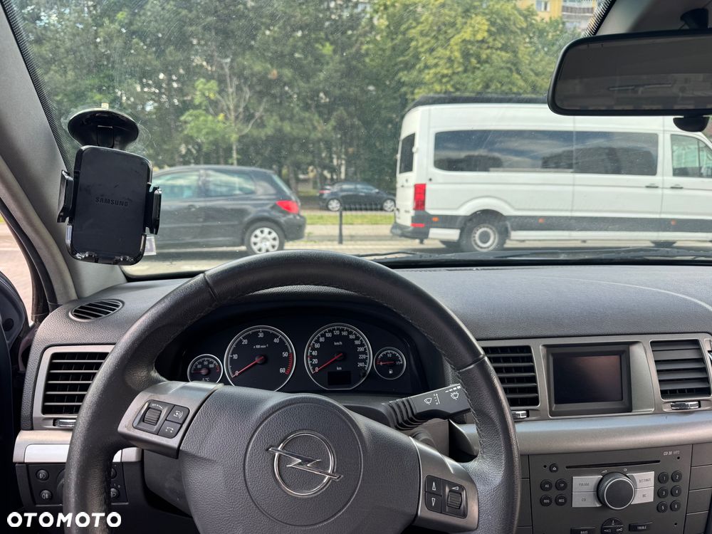 Opel Vectra 1.9 CDTI Sport / GTS - 4