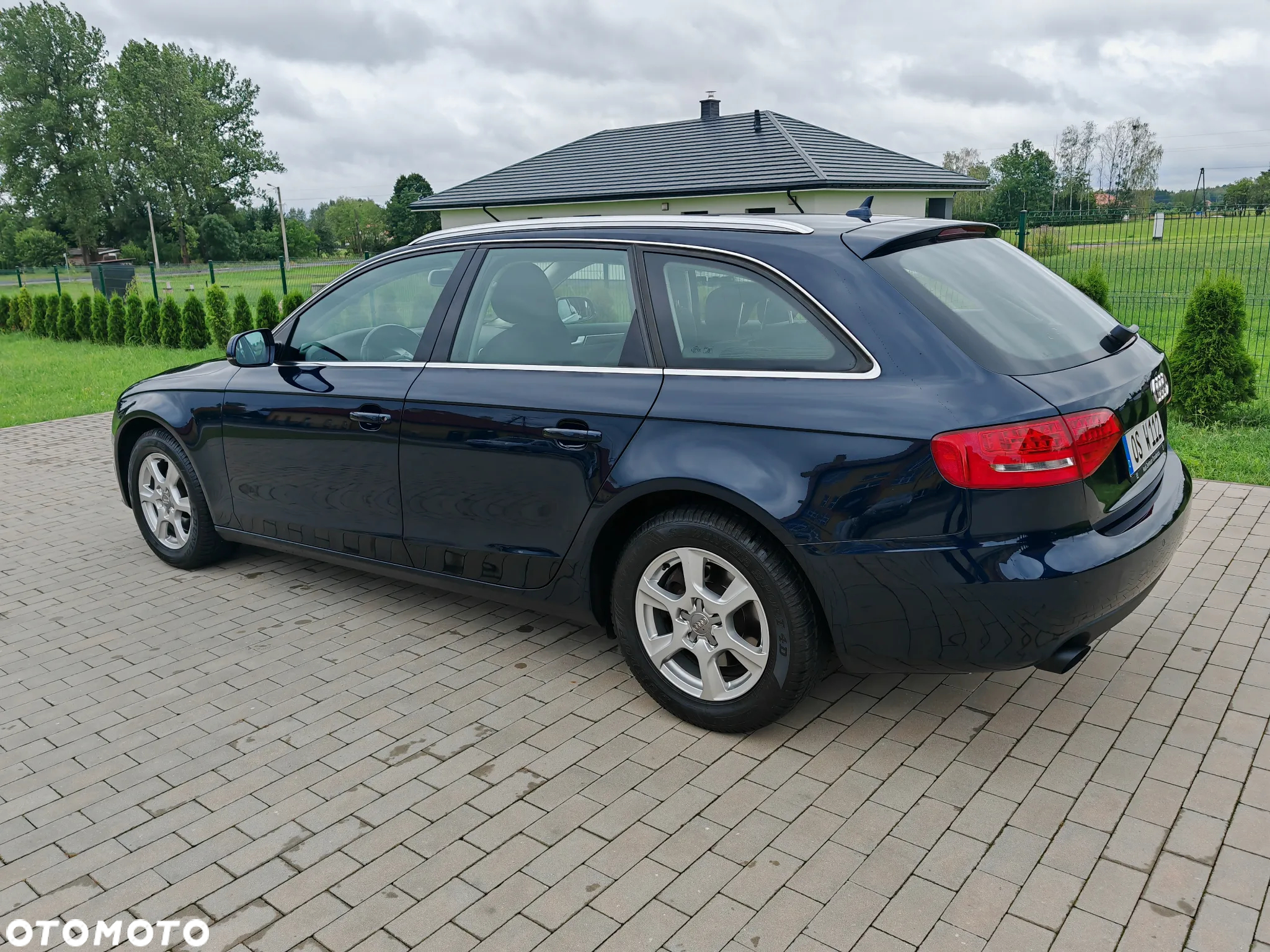 Audi A4 Avant 2.0 TFSI Attraction - 9