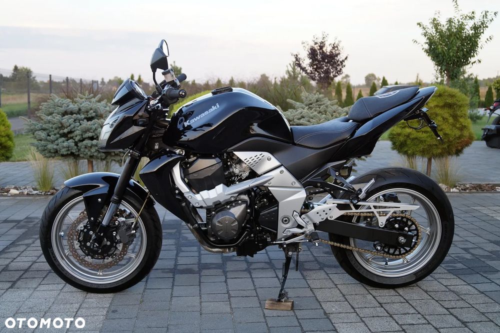 Kawasaki Z - 6