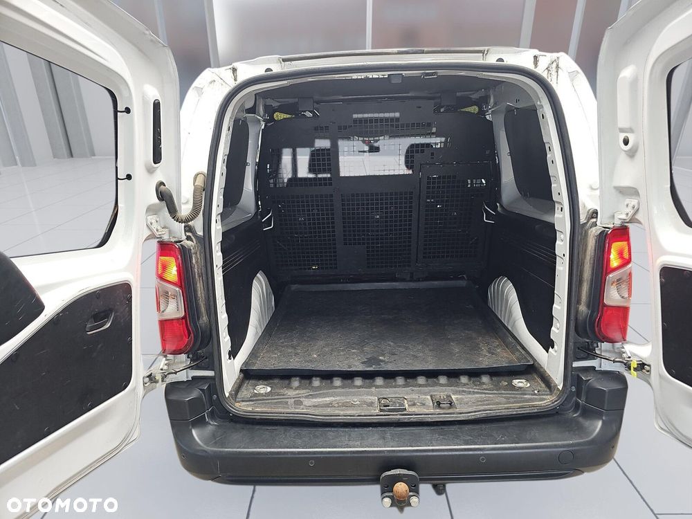 Toyota ProAce 2.3T 1.5D-4D 100KM long FurgonBrygActive - 17