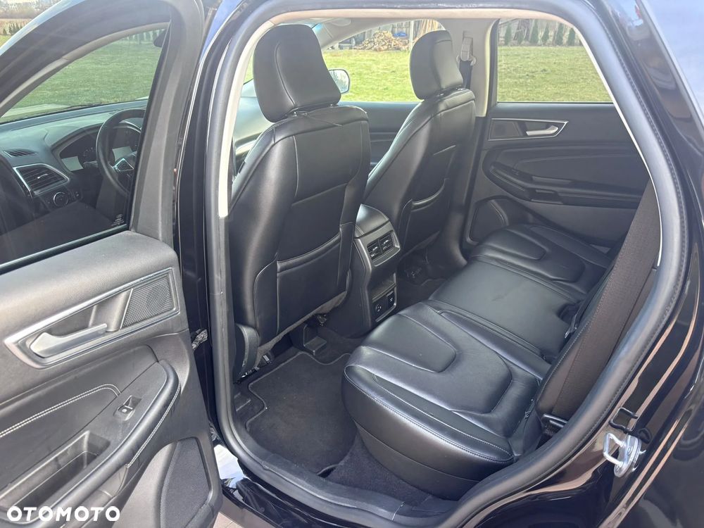 Ford Edge - 12
