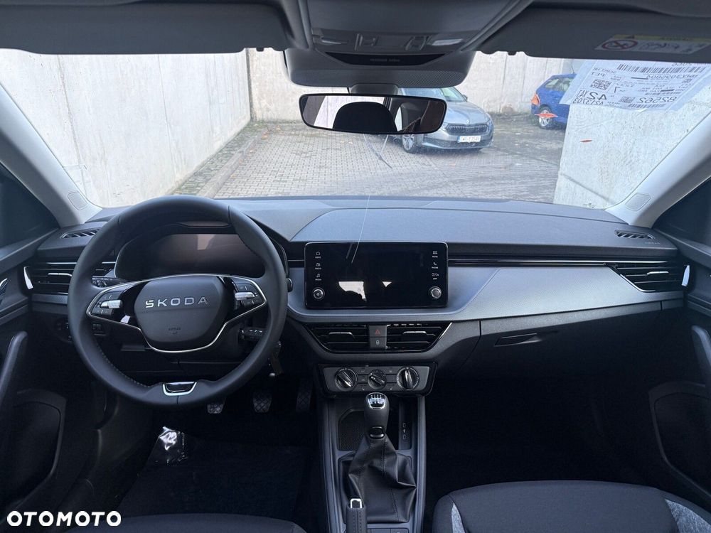 Skoda Scala 1.0 TSI Essence - 11