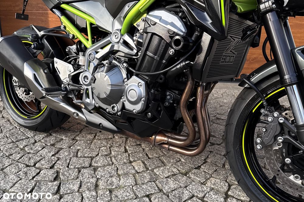 Kawasaki Z 900 - 7