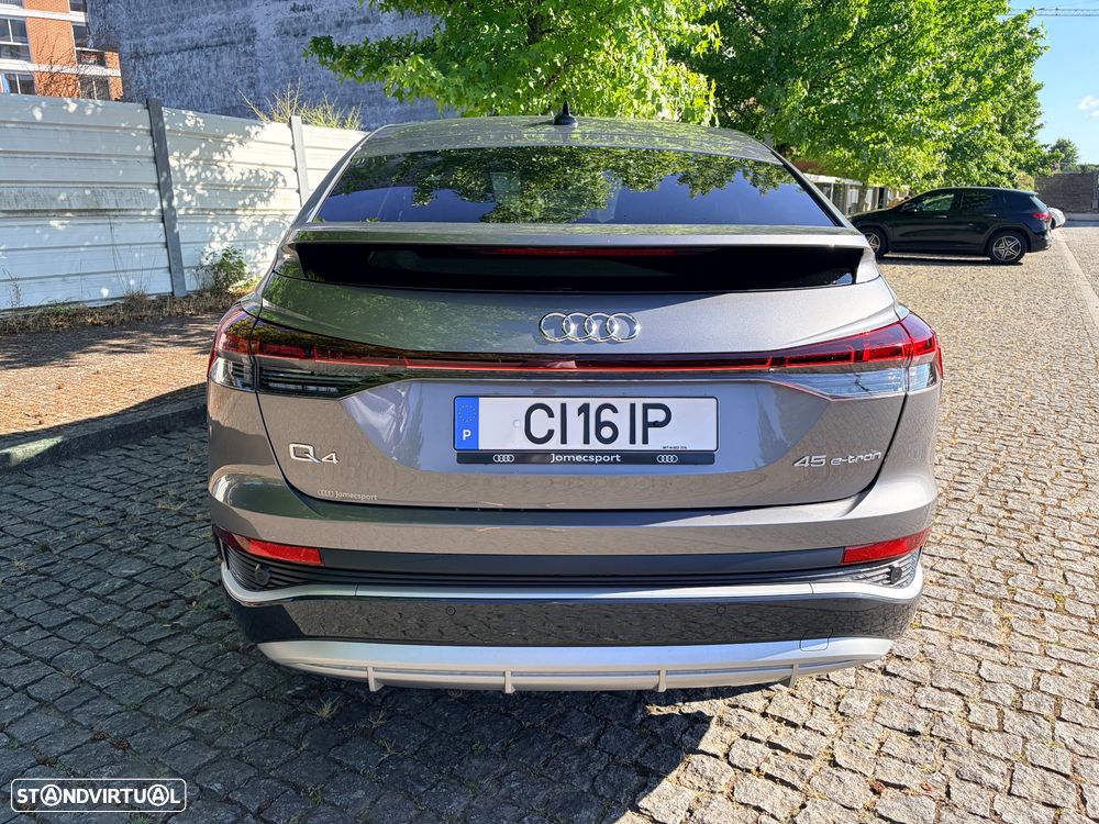 Audi Q4 e-tron 45 82 kWh SE Business - 6