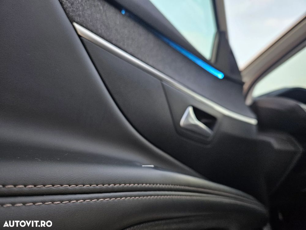 Peugeot 3008 PureTech 130 Stop & Start EAT6 Allure - 28