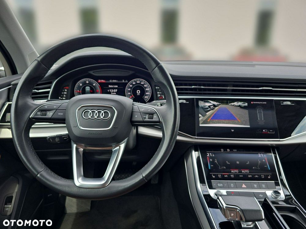 Audi Q7 - 10